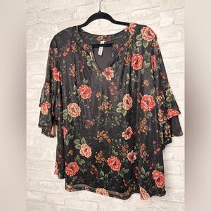 2X Per Seption Black Floral Ruffle Sleeve Top